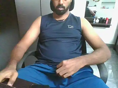 Periyakunji69 online show from 04/15/26, 12:21