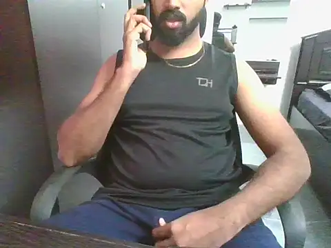 Periyakunji69 online show from 12/14/25, 04:51