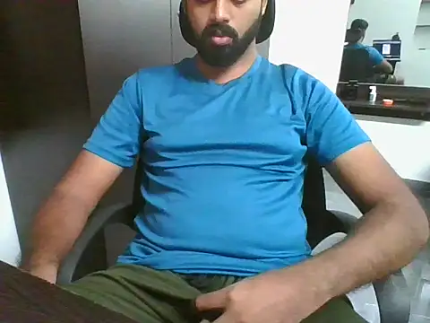 Periyakunji69 online show from 11/12/25, 04:16