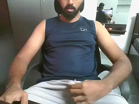 Periyakunji69 online show from 11/13/25, 04:05