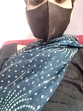 Soniy-Maax online show from 10/04/25, 07:21