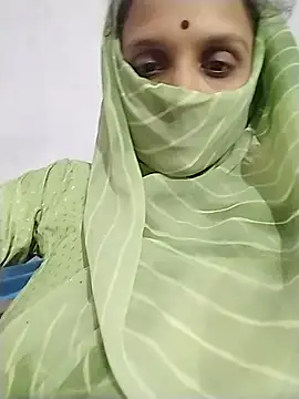 Soniy-Maax online show from 10/08/25, 05:13