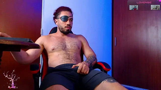 Snapshot of pirata_fitness chatting on 10/06/25, 09:43 pirata fitness online show from 10/06/25, 09:43
