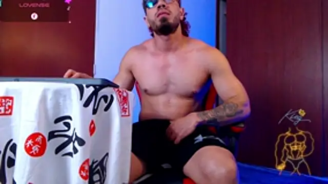 Snapshot of pirata_fitness chatting on 03/14/26, 10:43 pirata fitness online show from 03/14/26, 10:43