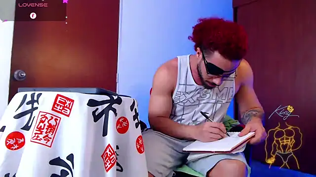 Snapshot of pirata_fitness chatting on 04/15/26, 08:09 pirata fitness online show from 04/15/26, 08:09