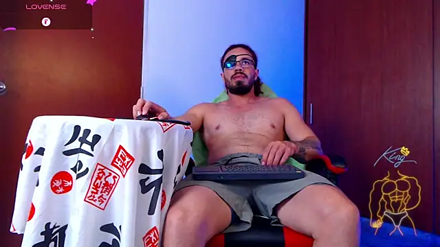 Snapshot of pirata_fitness chatting on 04/10/26, 02:57 pirata fitness online show from 04/10/26, 02:57