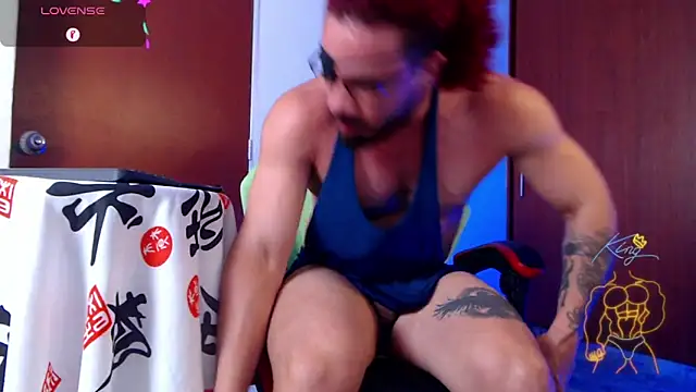 Snapshot of pirata_fitness chatting on 04/14/26, 02:33 pirata fitness online show from 04/14/26, 02:33