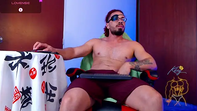 Snapshot of pirata_fitness chatting on 04/07/26, 03:25 pirata fitness online show from 04/07/26, 03:25