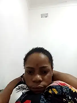 Snapshot of SMALLBOOBSXX chatting on 10/17/25, 06:10 SMALLBOOBSXX online show from 10/17/25, 06:10