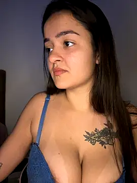 Manu 2002  online show from 10/22/25, 01:49