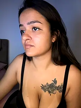 Manu 2002  online show from 10/07/25, 12:50