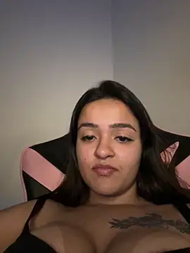 Manu 2002  online show from 10/22/25, 01:54