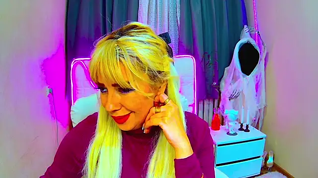 KatrinaCharm online show from 10/10/25, 12:28