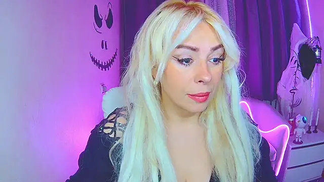 KatrinaCharm online show from 11/01/25, 07:13