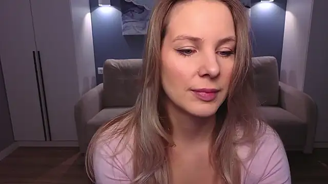 MelanieBennett online show from 03/11/26, 06:07