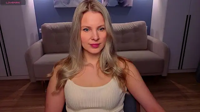 MelanieBennett online show from 04/08/26, 06:15