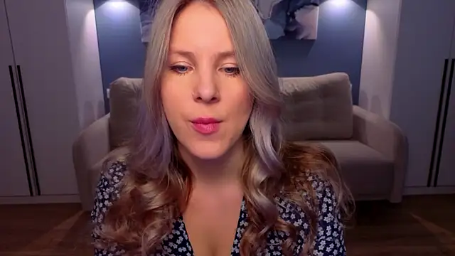 MelanieBennett online show from 03/30/26, 08:05