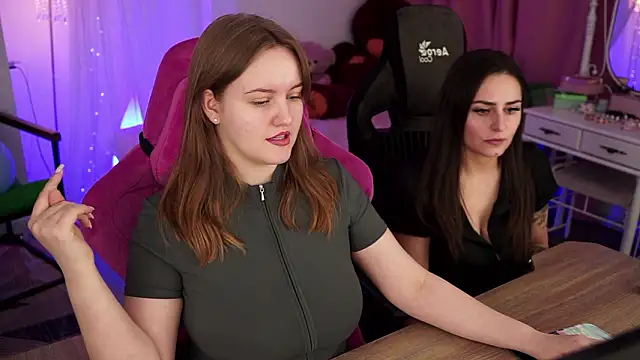 ValeriiMills online show from 03/22/26, 03:24