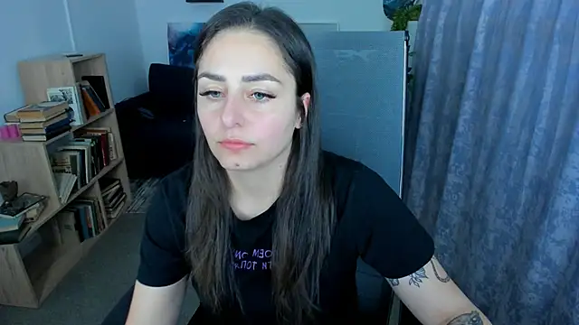 Snapshot of ValeriiMills chatting on 06/01/26, 09:36 ValeriiMills online show from 06/01/26, 09:36