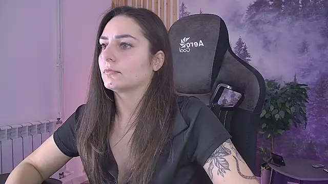 ValeriiMills online show from 02/14/26, 02:50