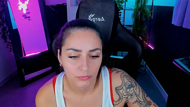 ValeriiMills online show from 09/25/25, 02:56