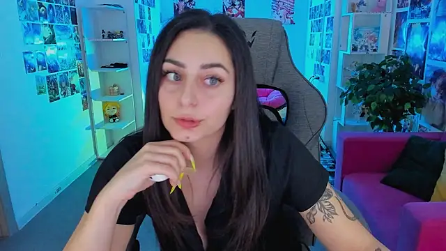 ValeriiMills online show from 02/16/26, 03:54