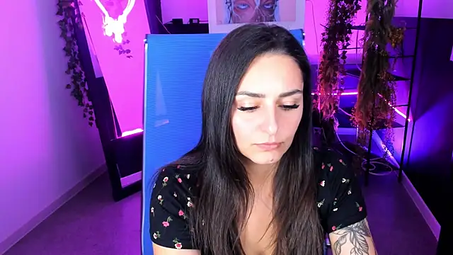 ValeriiMills online show from 09/15/25, 03:01