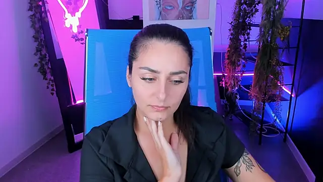 ValeriiMills online show from 09/10/25, 03:00