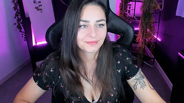 ValeriiMills online show from 10/09/25, 11:49