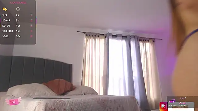 Snapshot of emily_bennett chatting on 03/02/26, 10:17 emily bennett online show from 03/02/26, 10:17