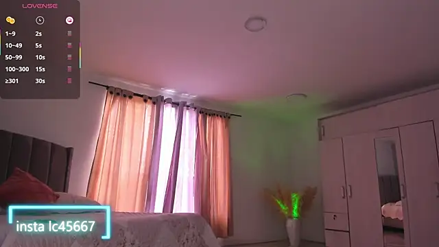 emily bennett online show from 04/23/26, 08:54