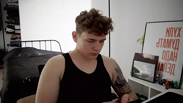 DanyDavis online show from 09/23/25, 10:00