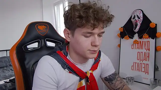 DanyDavis online show from 10/29/25, 11:42