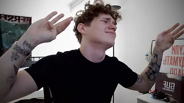 DanyDavis online show from 09/17/25, 08:38