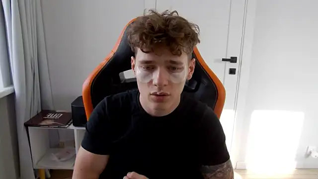 DanyDavis online show from 03/04/26, 08:55