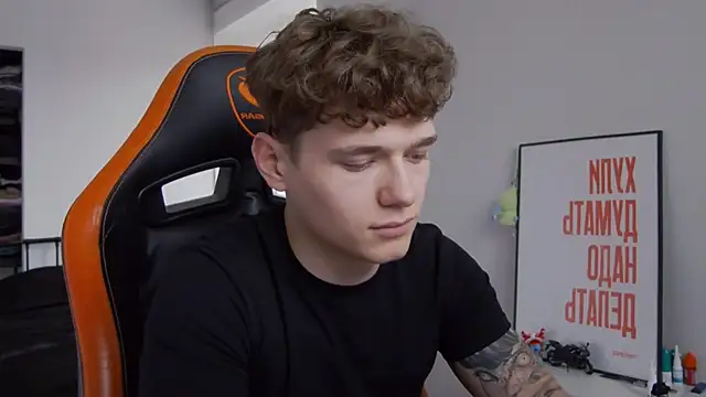 DanyDavis online show from 10/11/25, 11:55