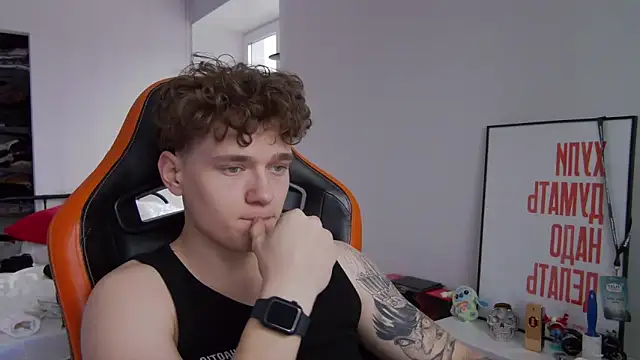 DanyDavis online show from 11/12/25, 10:52