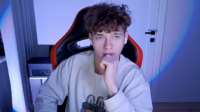 DanyDavis online show from 01/12/26, 07:31