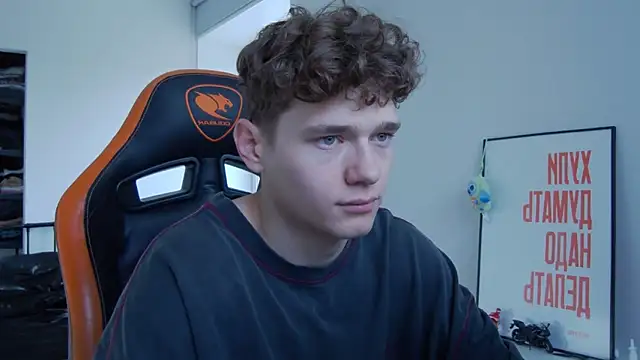 DanyDavis online show from 10/12/25, 08:37