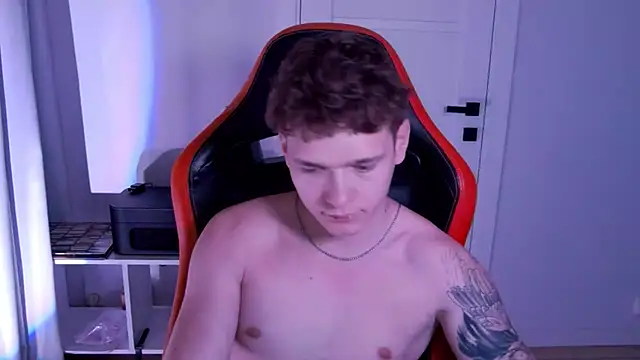 DanyDavis online show from 02/28/26, 02:50