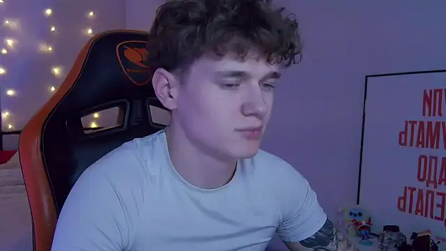 DanyDavis online show from 11/28/25, 05:02