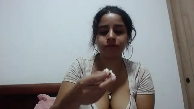 MeliSweet online show from 04/28/26, 05:23