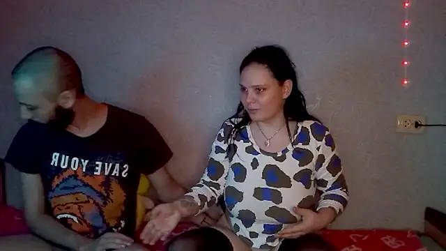 SweetPiggyx online show from 06/06/26, 06:35