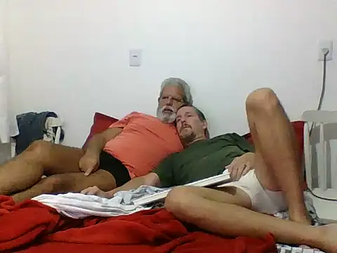 CasalcwBR online show from 04/16/26, 03:29