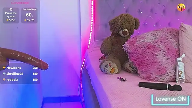 Rihanna Flex online show from 10/06/25, 02:24