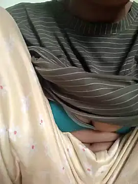 Desi Bhabi 01 online show from 10/30/25, 06:12