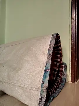 Desi Bhabi 01 online show from 11/03/25, 03:34