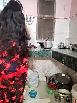 Desi Bhabi 01 online show from 12/04/25, 04:44