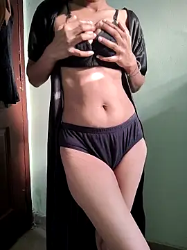 Desi Bhabi 01 online show from 11/18/25, 03:21