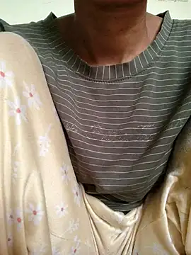 Desi Bhabi 01 online show from 10/26/25, 04:13